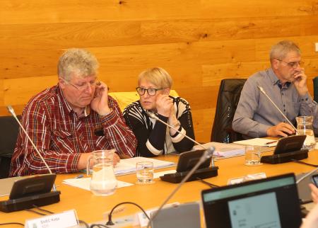 6. SEJA OBČINSKEGA SVETA 03 FOTO LJUBO VUKELIČ